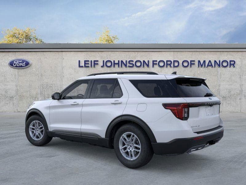 2026 Ford Explorer - Image 4
