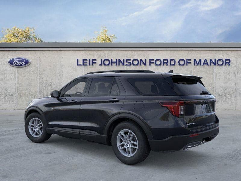2026 Ford Explorer - Image 4