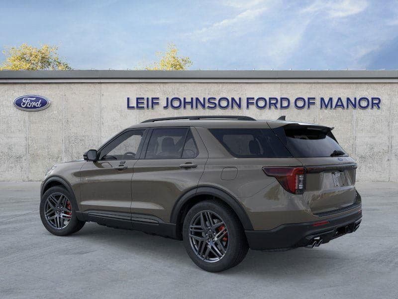 2026 Ford Explorer - Image 4