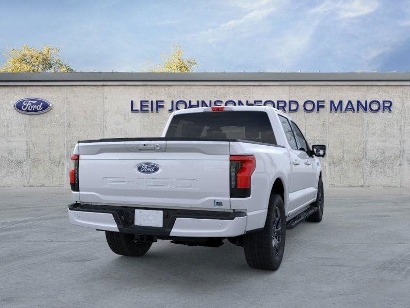 2025 Ford F-150 Lightning - Image 8