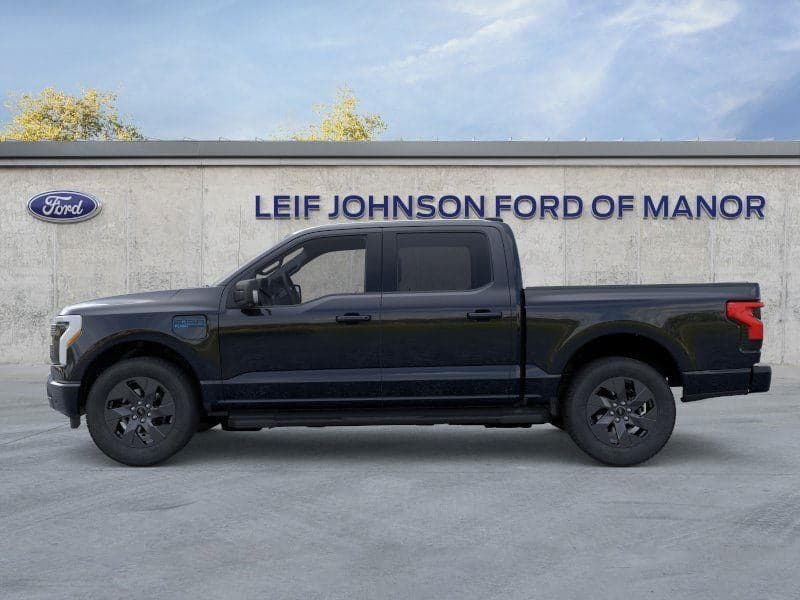 2025 Ford F-150 Lightning - Image 3