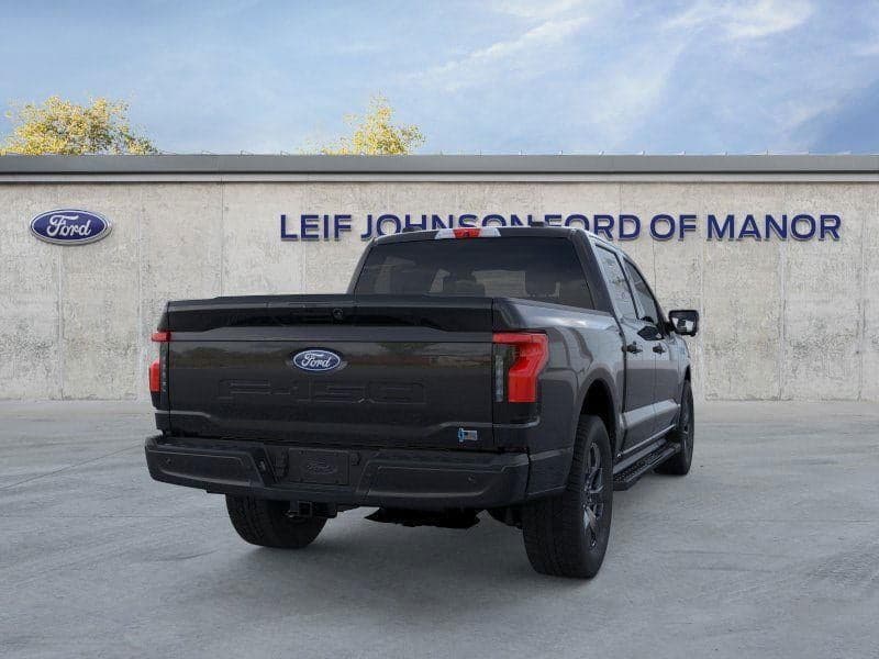2025 Ford F-150 Lightning - Image 8