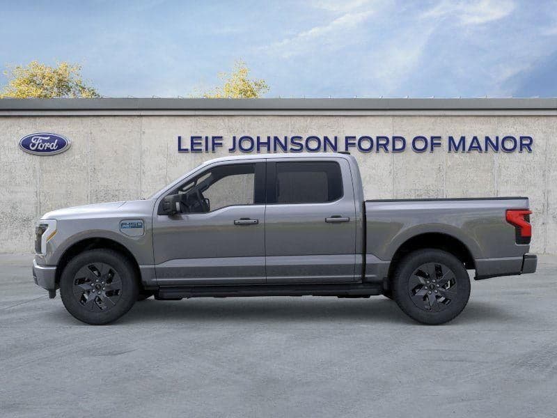 2025 Ford F-150 Lightning - Image 3