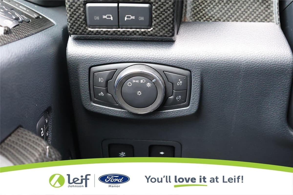 2022 Ford Super Duty F-250 - Image 21