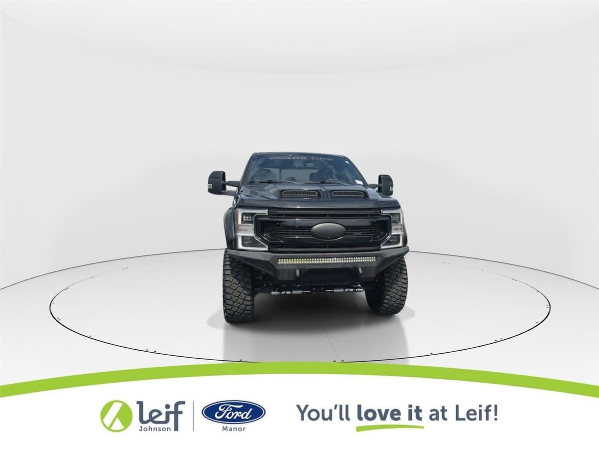 2022 Ford Super Duty F-250 - Image 3