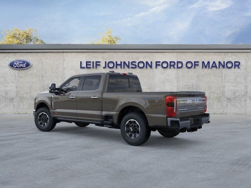 2026 Ford Super Duty F-250 - Image 4