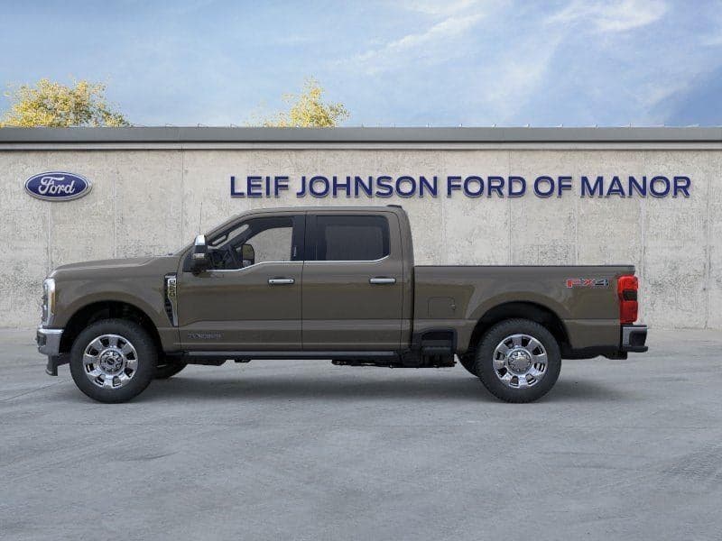 2026 Ford Super Duty F-250 - Image 3