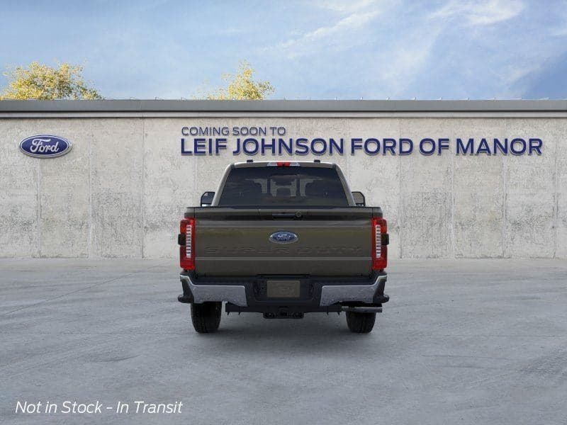 2026 Ford Super Duty F-250 - Image 3