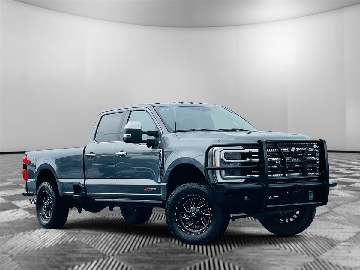 2023 Ford Super Duty F-350 - Image 1