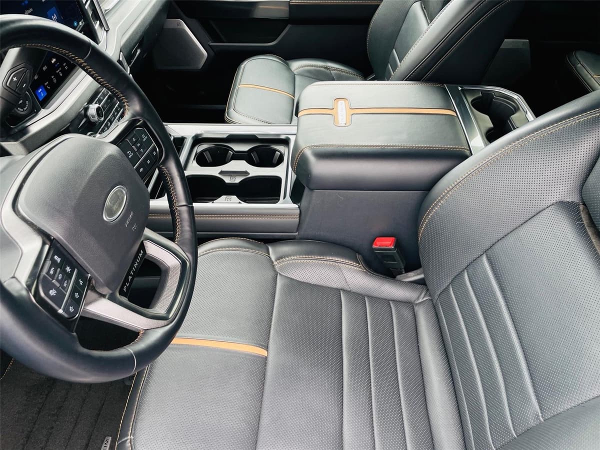 2023 Ford Super Duty F-350 - Image 10