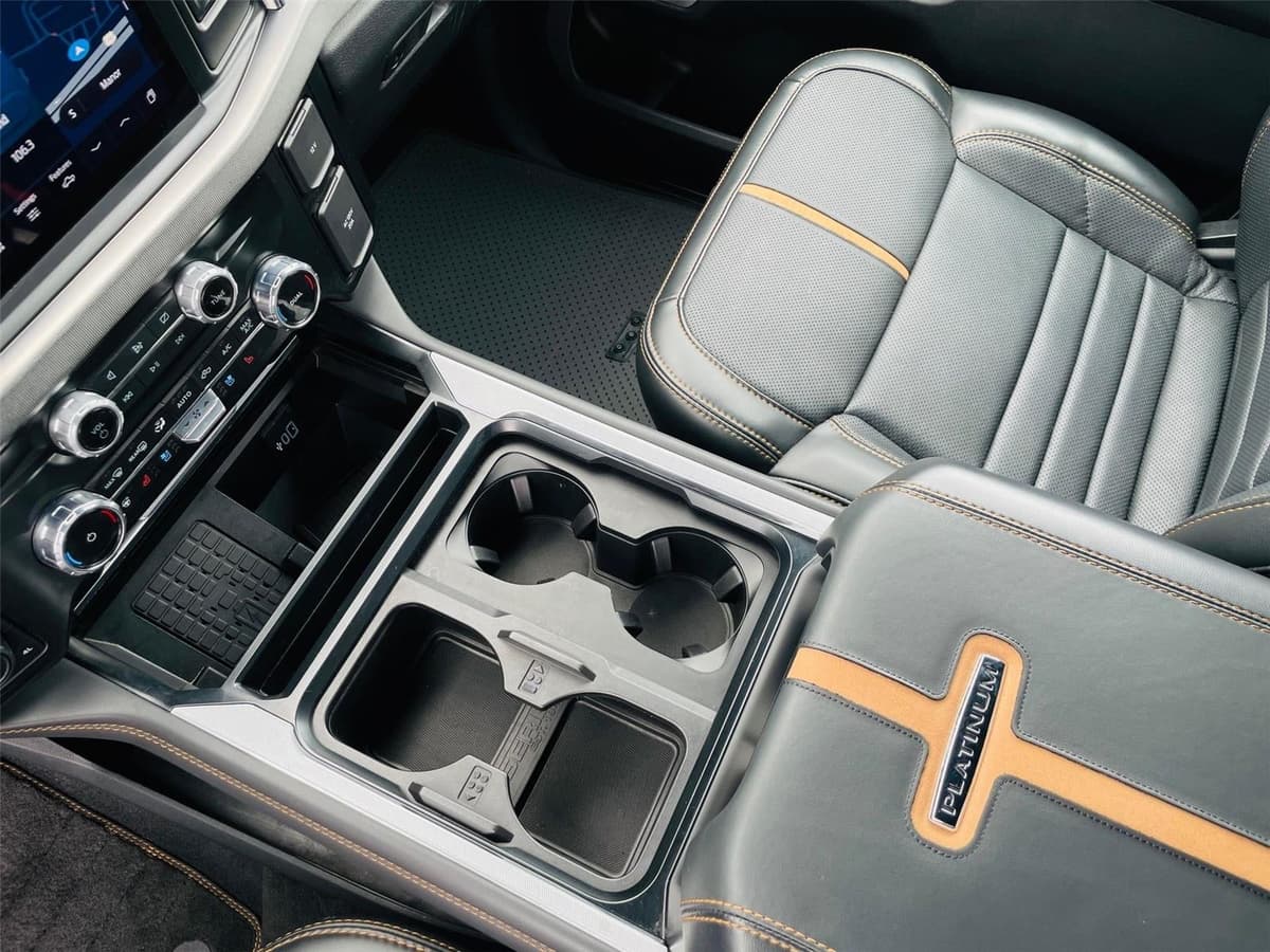 2023 Ford Super Duty F-350 - Image 16