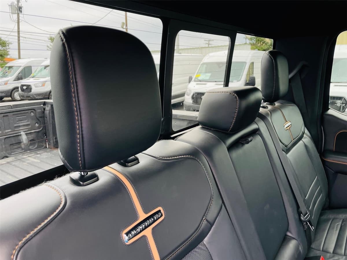 2023 Ford Super Duty F-350 - Image 28