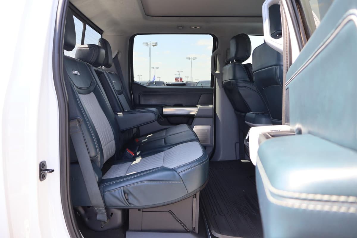 2024 Ford Super Duty F-350 - Image 34