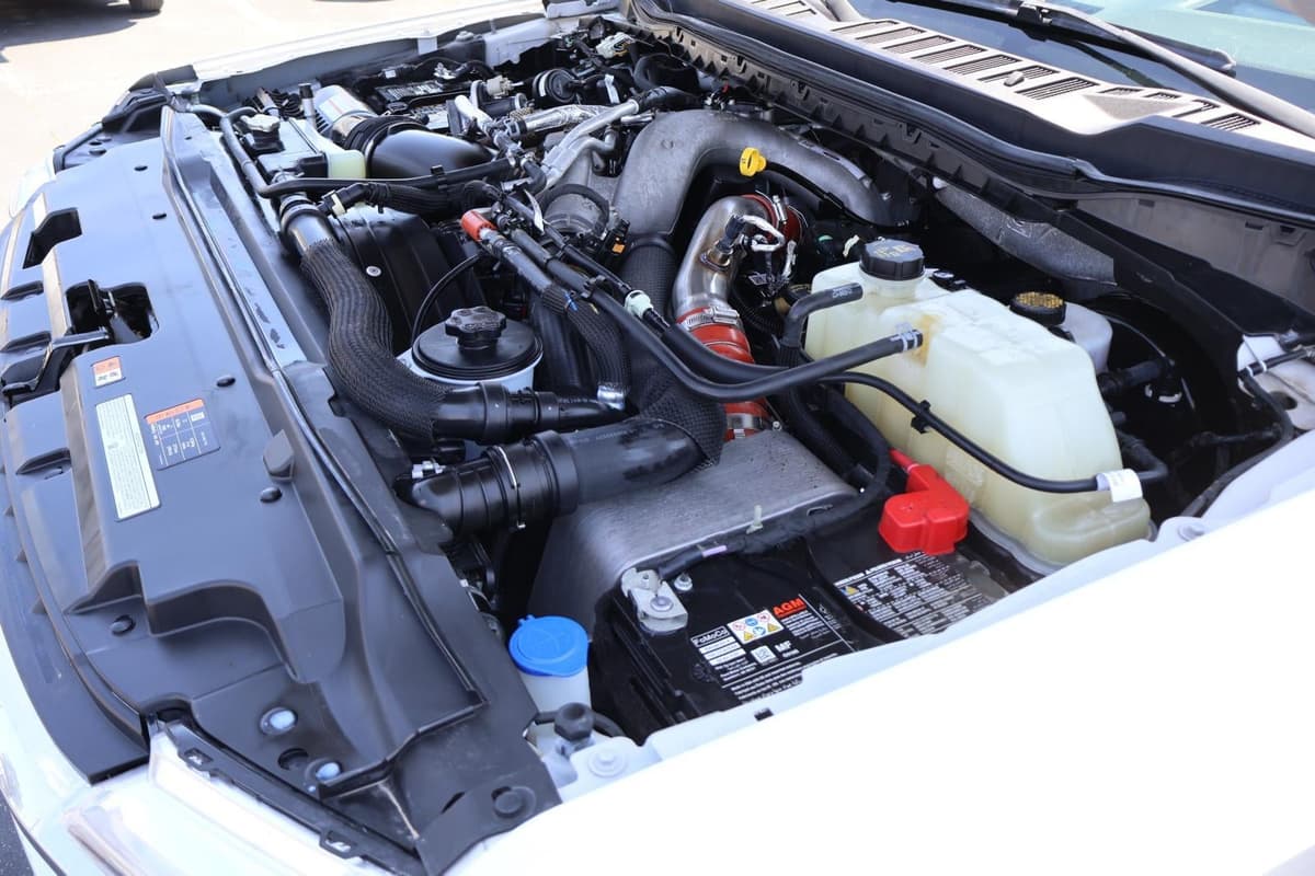 2024 Ford Super Duty F-350 - Image 40