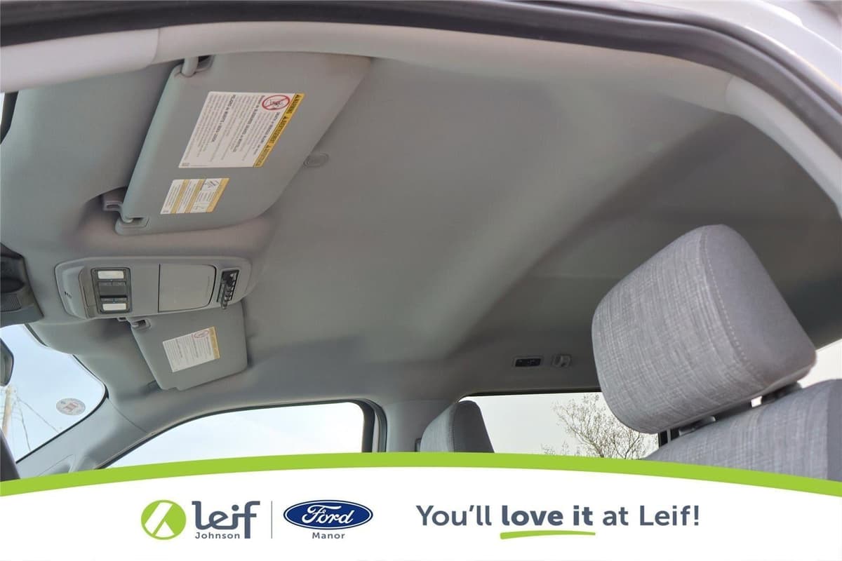 2024 Ford Super Duty F-350 - Image 15