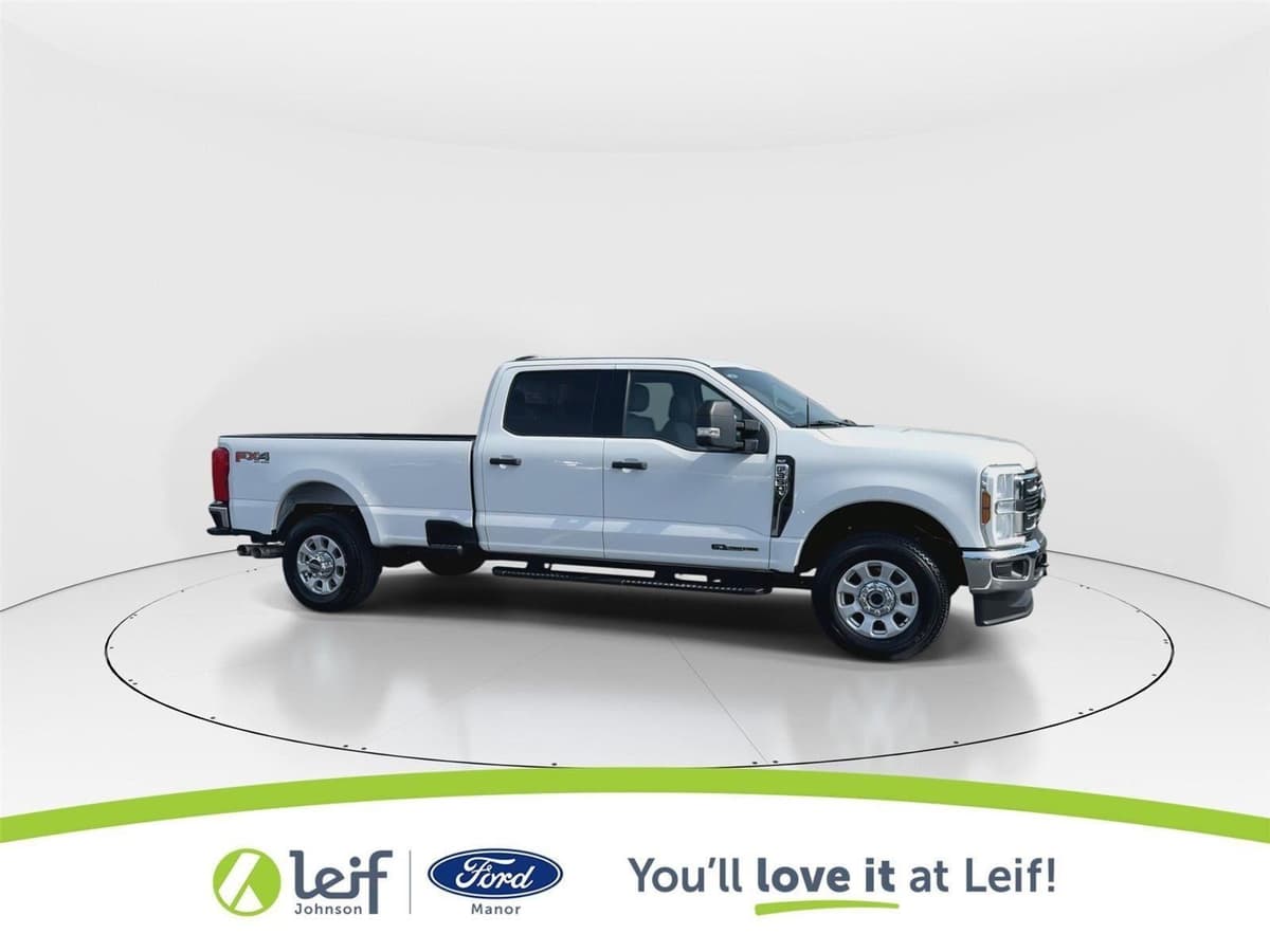 2024 Ford Super Duty F-350 - Image 2