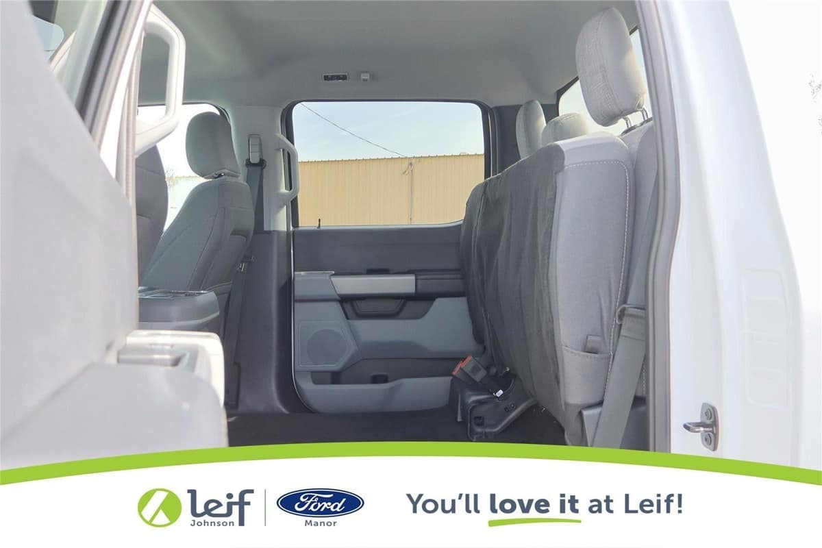 2024 Ford Super Duty F-350 - Image 28