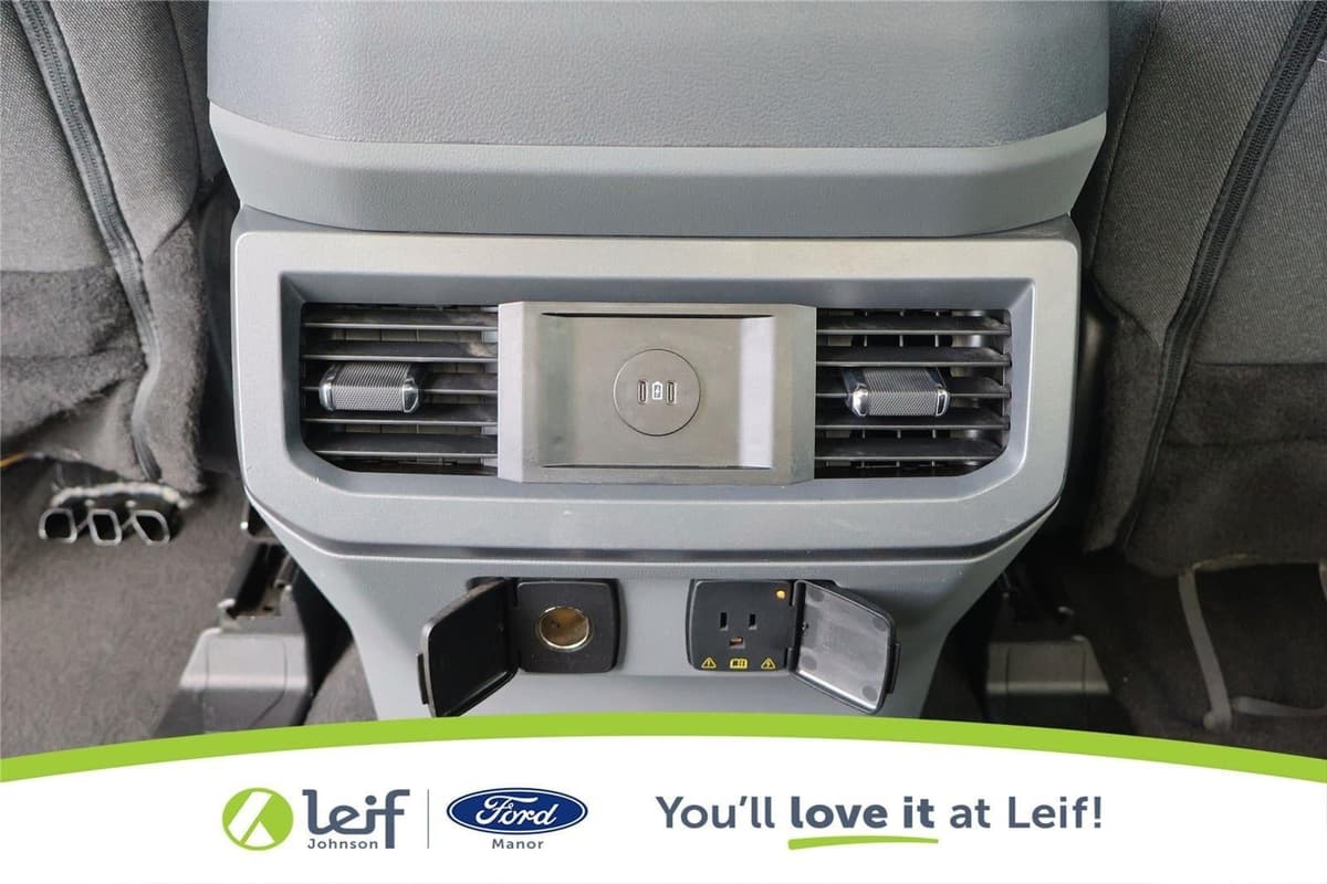 2024 Ford Super Duty F-350 - Image 29