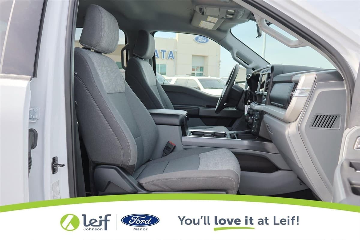 2024 Ford Super Duty F-350 - Image 34