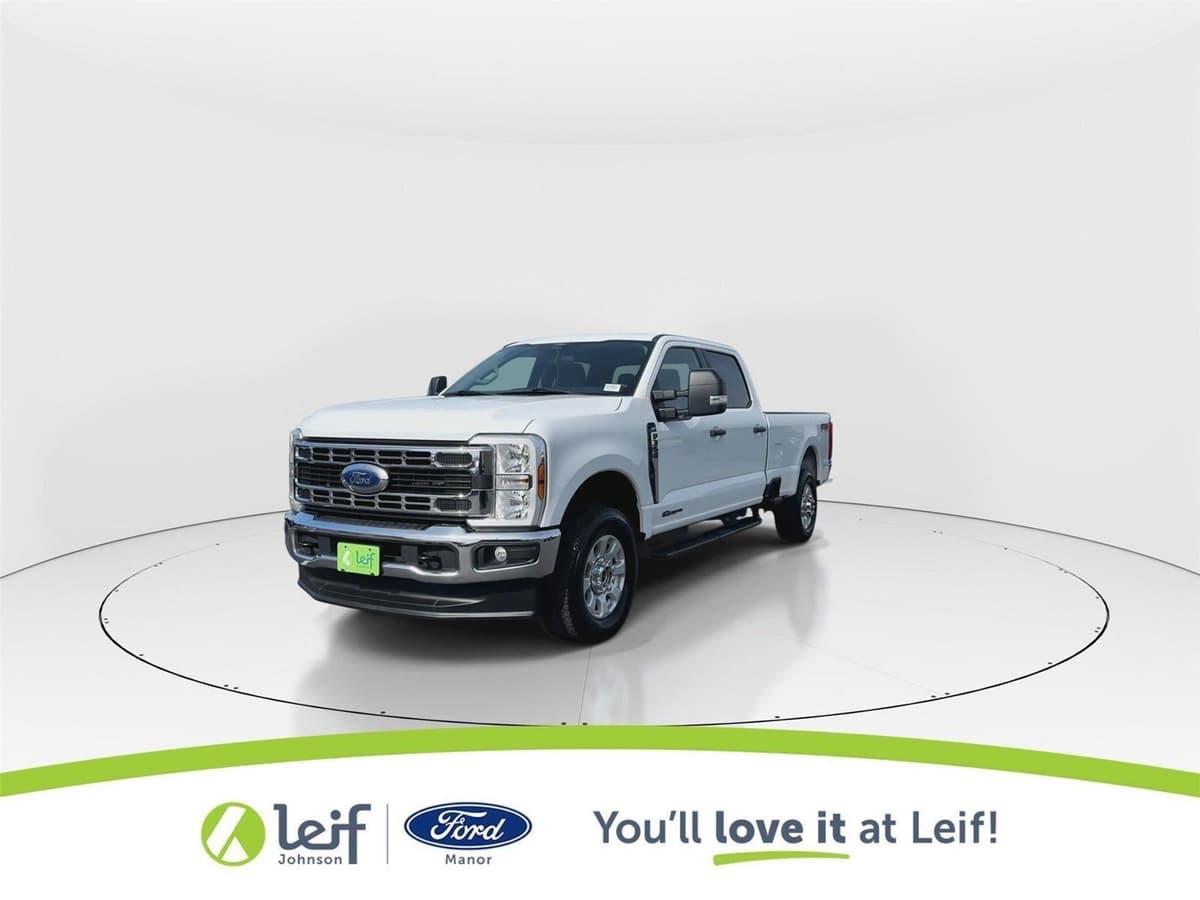 2024 Ford Super Duty F-350 - Image 4