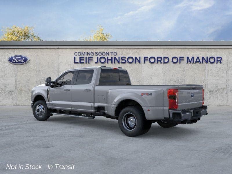 2026 Ford Super Duty F-350 - Image 2