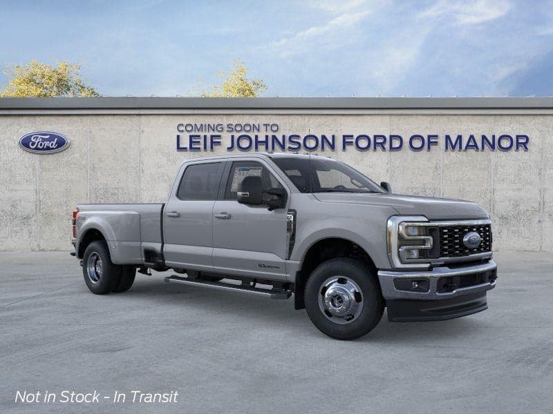 2026 Ford Super Duty F-350 - Image 5