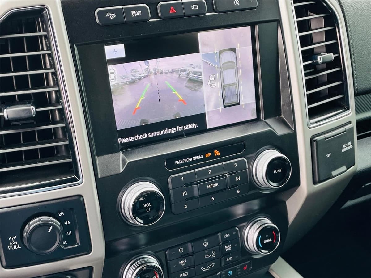 2020 Ford F-150 - Image 16