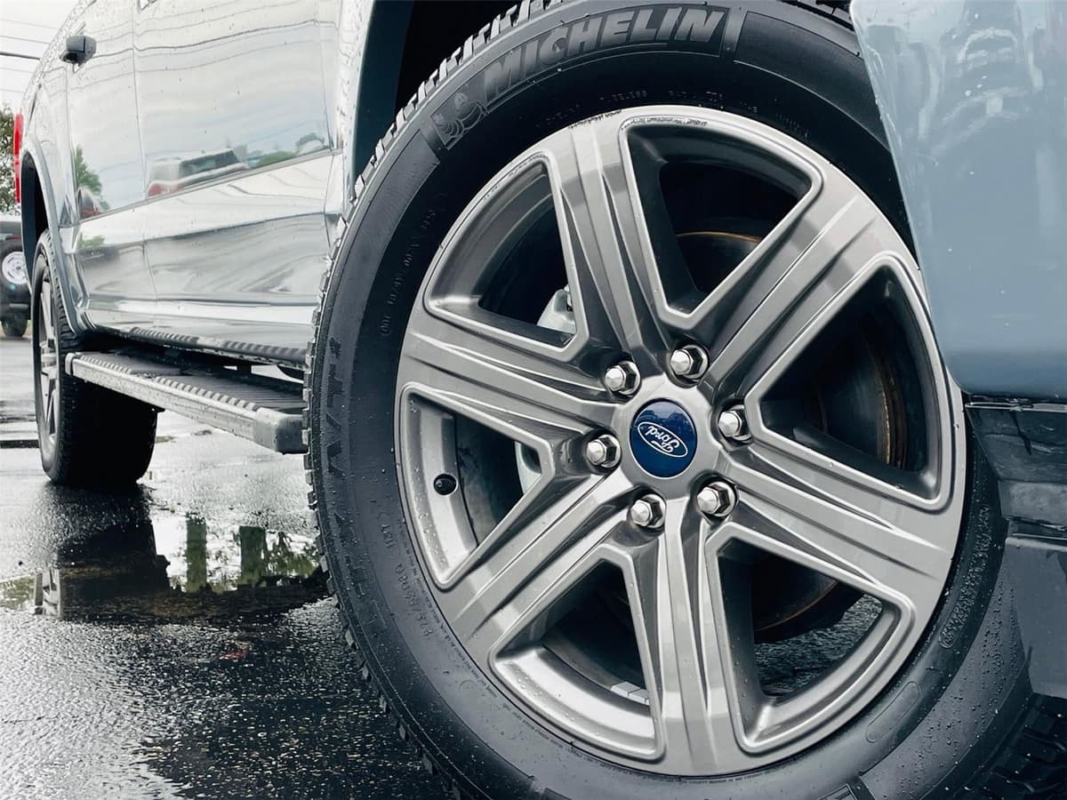 2020 Ford F-150 - Image 2