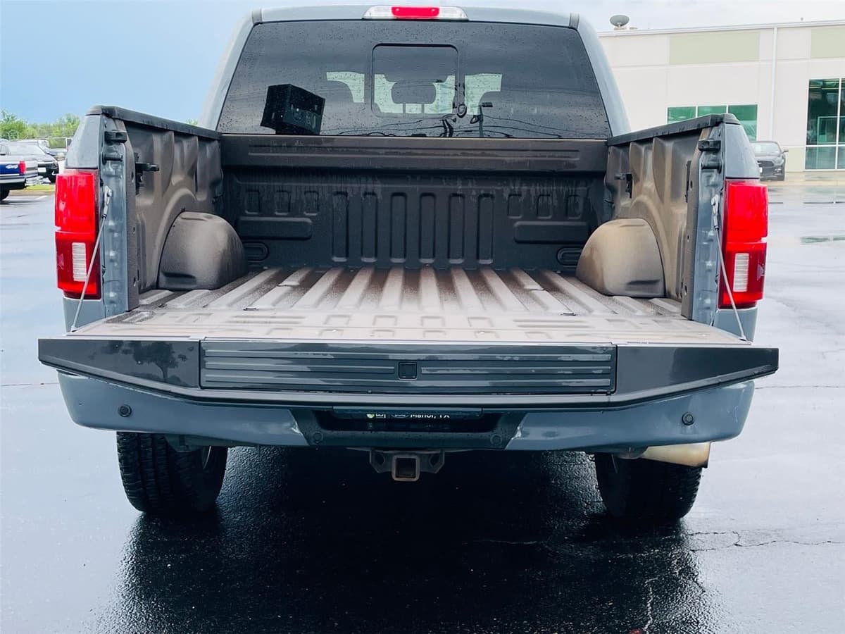 2020 Ford F-150 - Image 28