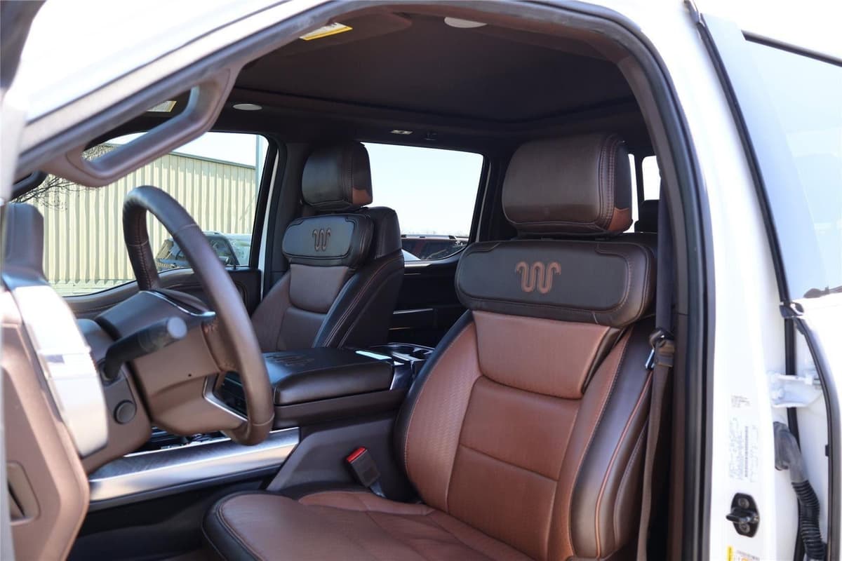 2022 Ford F-150 - Image 12