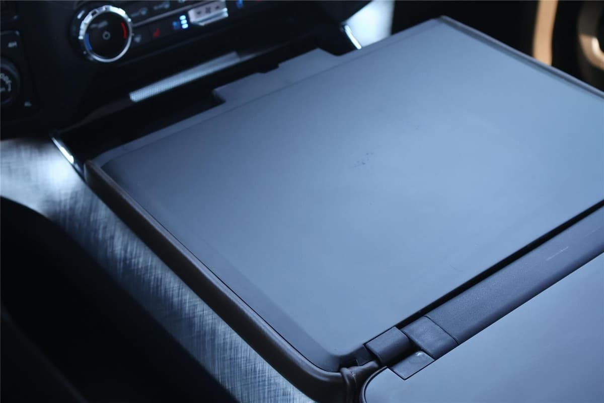 2022 Ford F-150 - Image 24