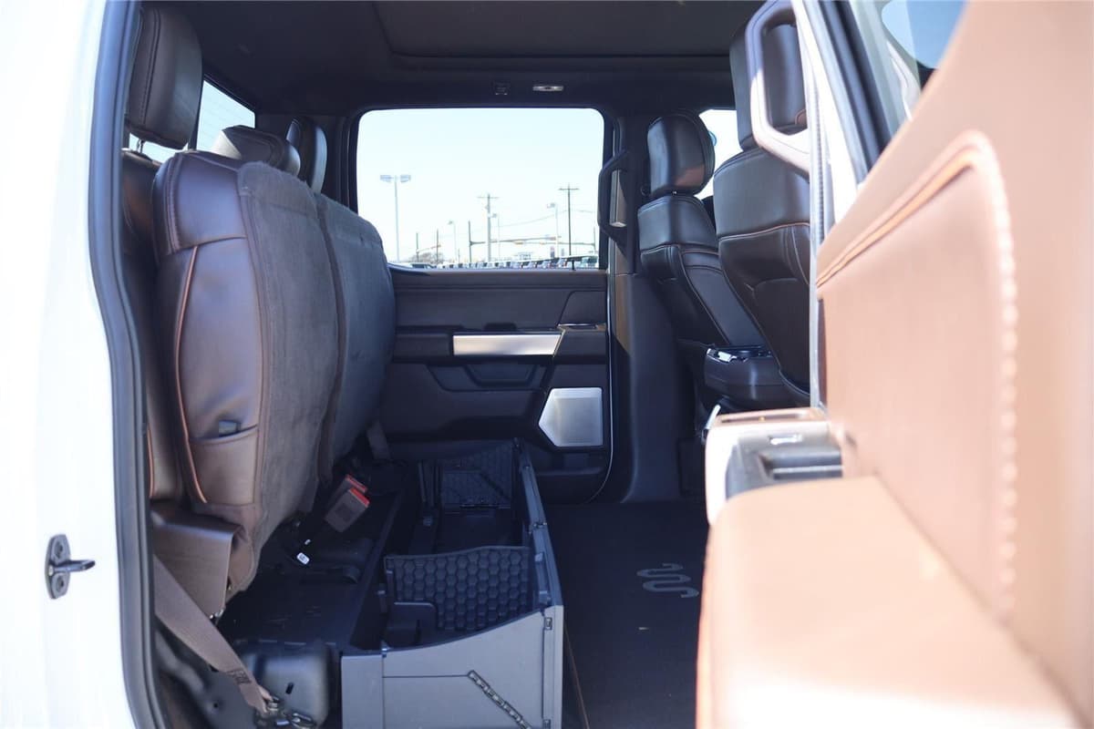 2022 Ford F-150 - Image 35