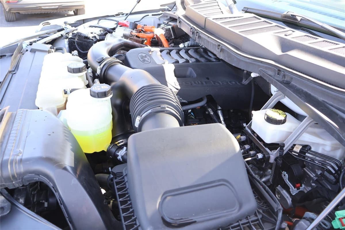 2022 Ford F-150 - Image 40