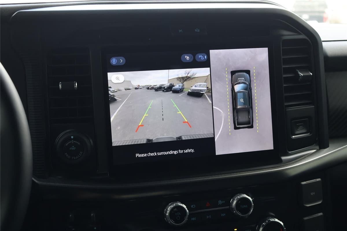 2025 Ford F-150 - Image 22