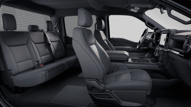 2025 Ford F-150 - Image 27