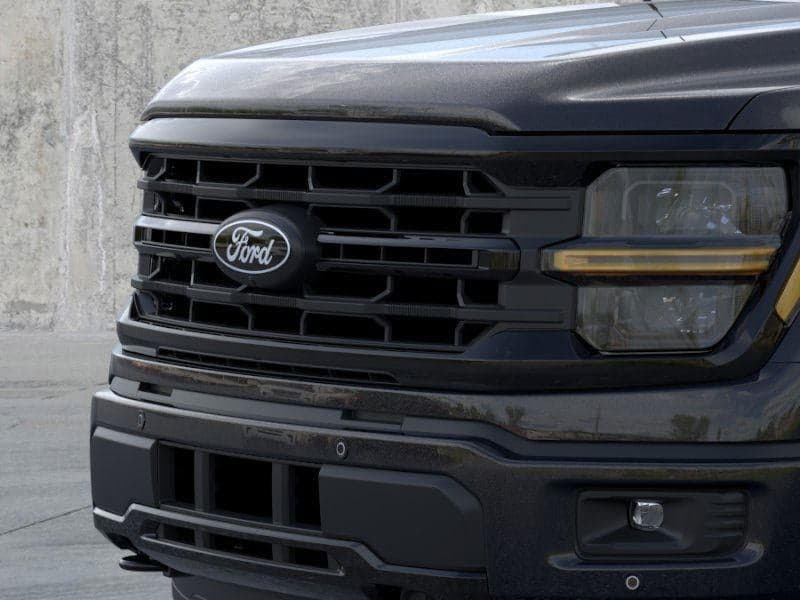 2025 Ford F-150 - Image 17