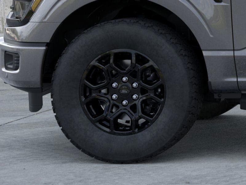 2025 Ford F-150 - Image 19