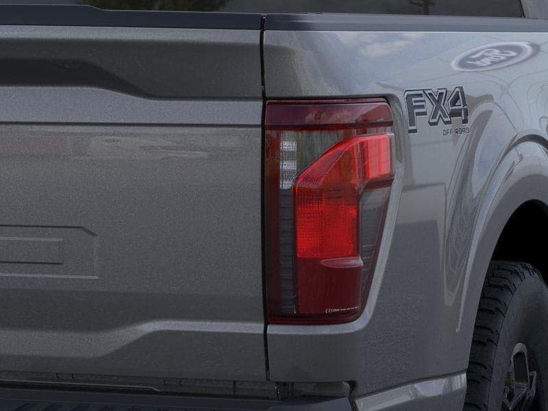 2025 Ford F-150 - Image 21