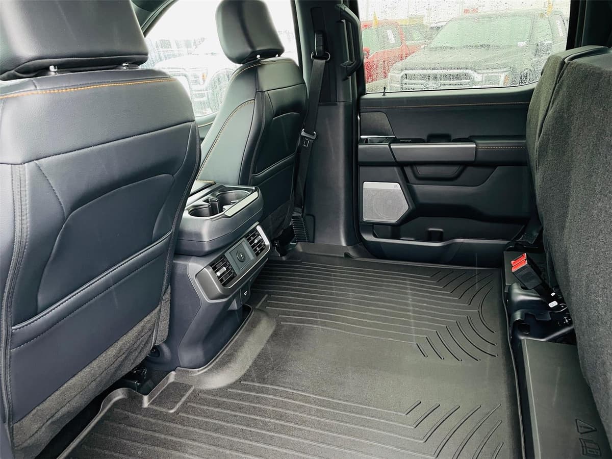 2025 Ford F-150 - Image 22