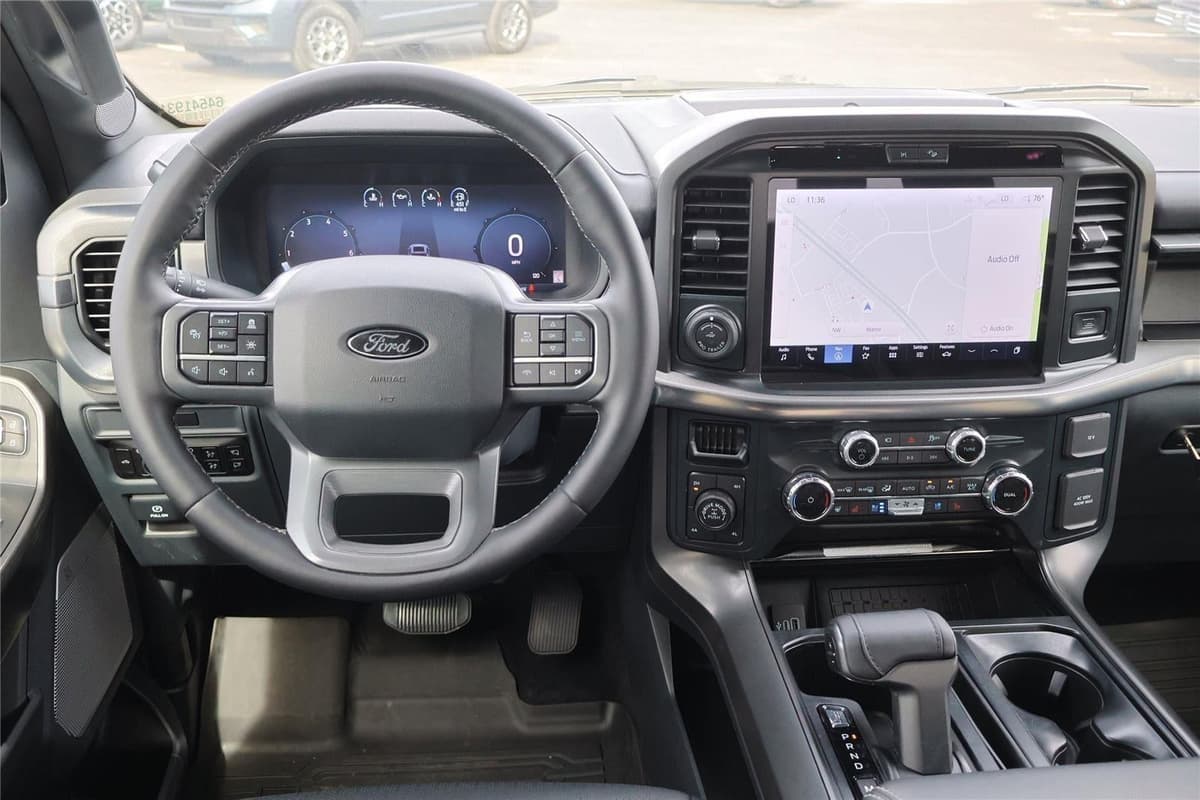 2025 Ford F-150 - Image 21