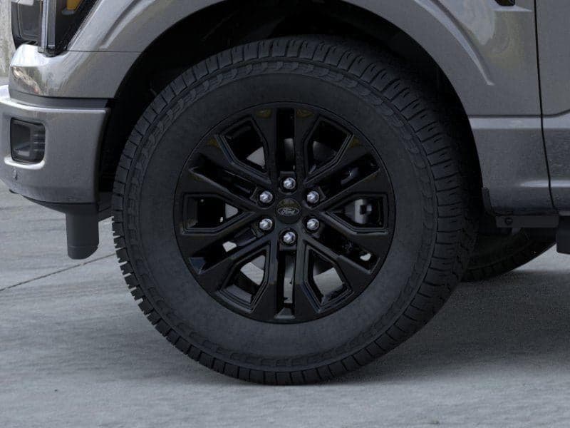 2025 Ford F-150 - Image 19