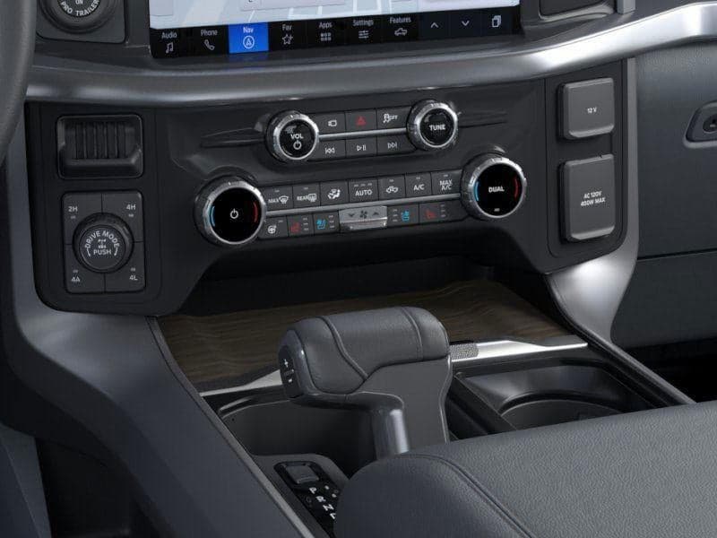 2025 Ford F-150 - Image 15