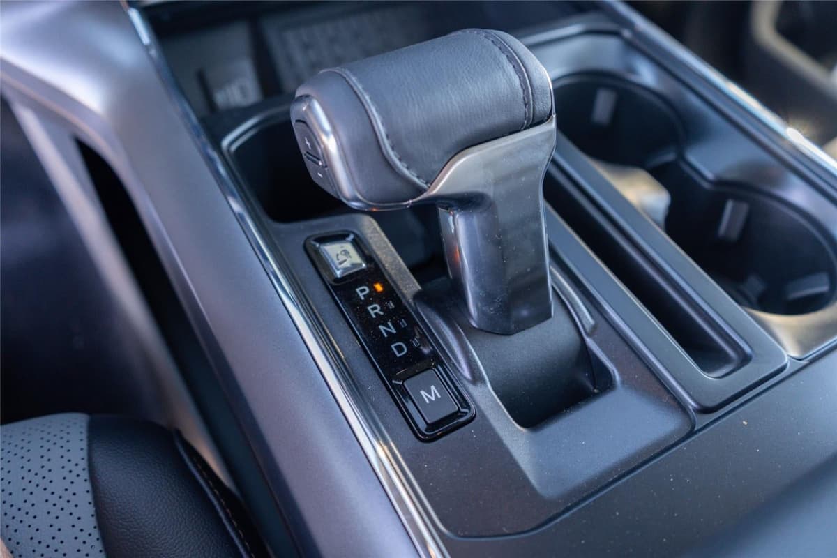 2025 Ford F-150 - Image 15