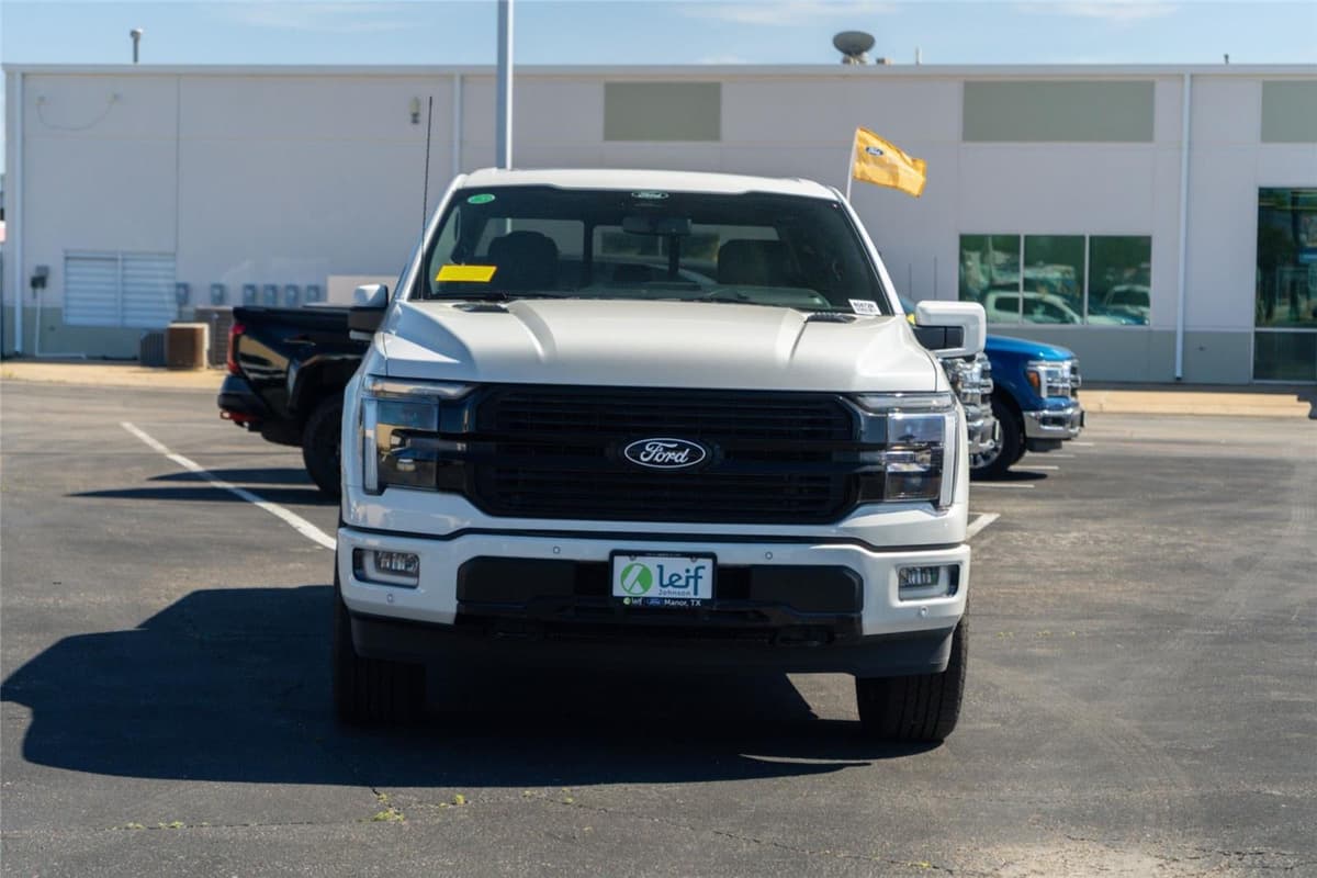 2025 Ford F-150 - Image 3