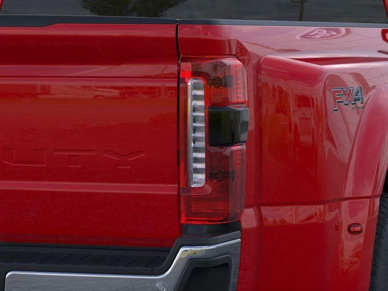 2026 Ford Super Duty F-350 - Image 21