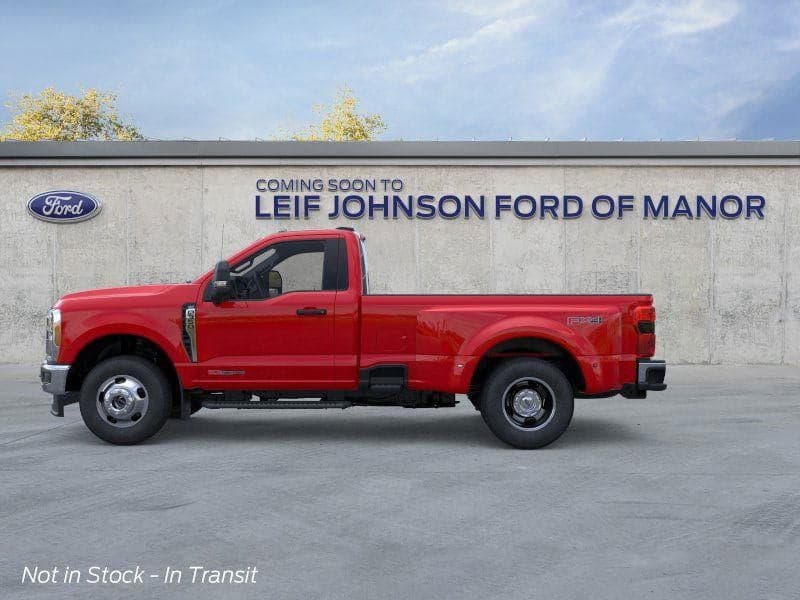 2026 Ford Super Duty F-350 - Image 3