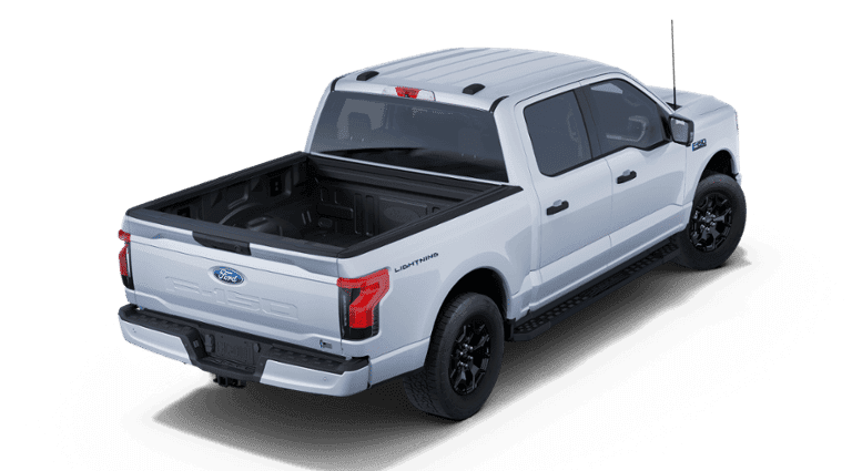 2025 Ford F-150 Lightning - Image 25