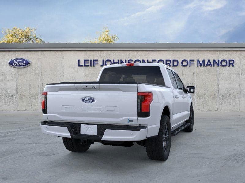 2025 Ford F-150 Lightning - Image 8