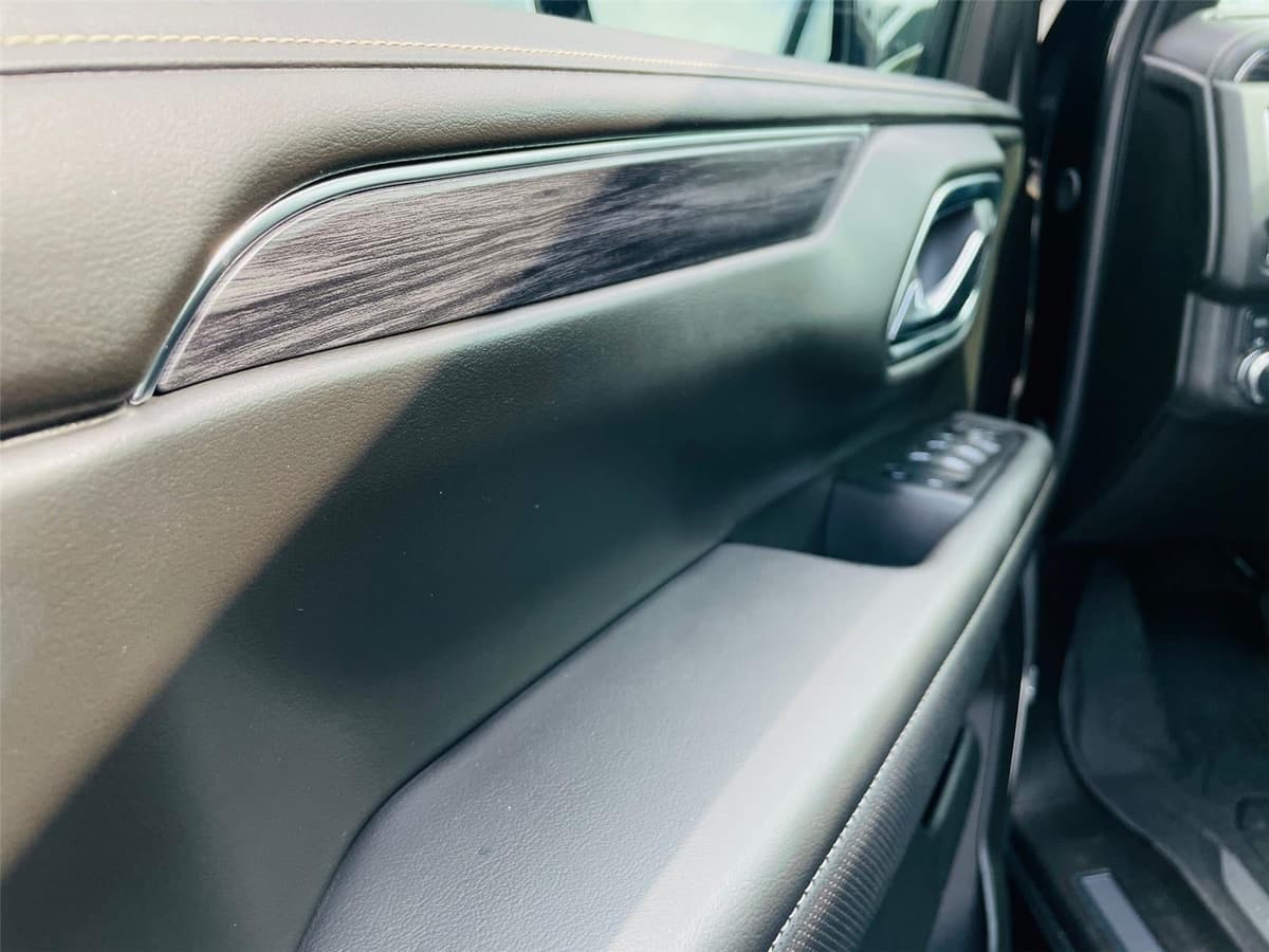 2024 GMC Yukon XL - Image 15