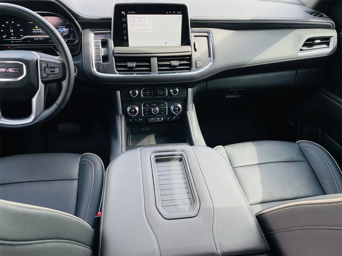 2024 GMC Yukon XL - Image 24